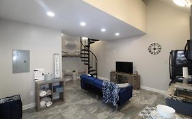 Modern Tiny House Experience
